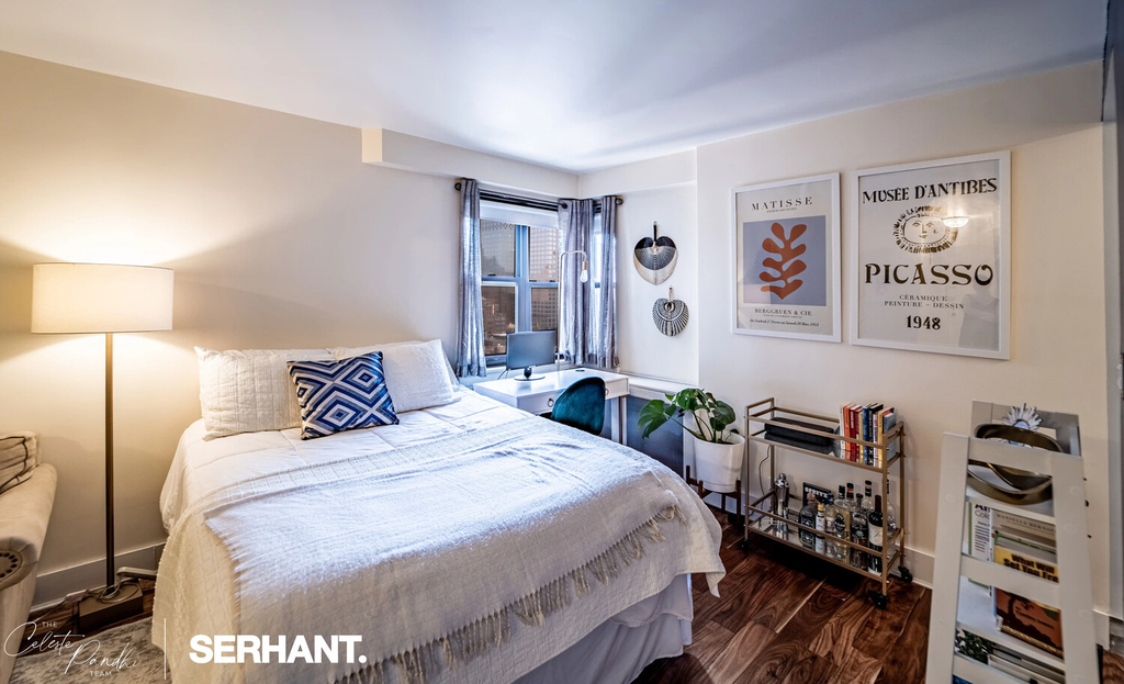 301 E 63rd Street - Photo 6
