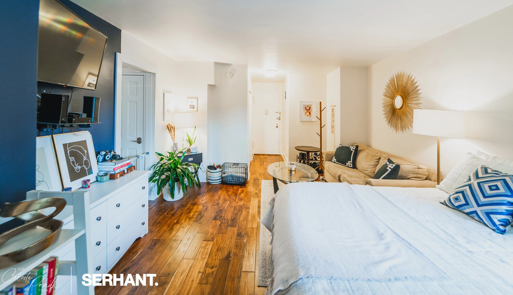 301 E 63rd Street - Photo 0