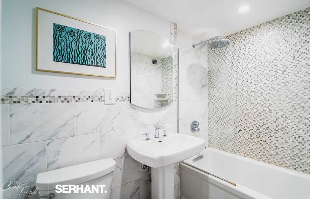 301 E 63rd Street - Photo 9