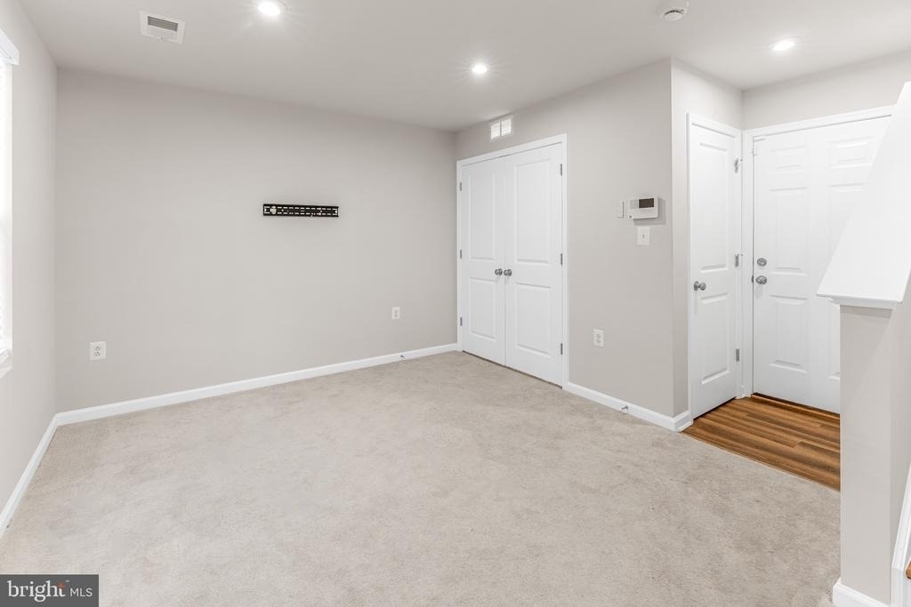 62 Coolidge Avenue - Photo 4