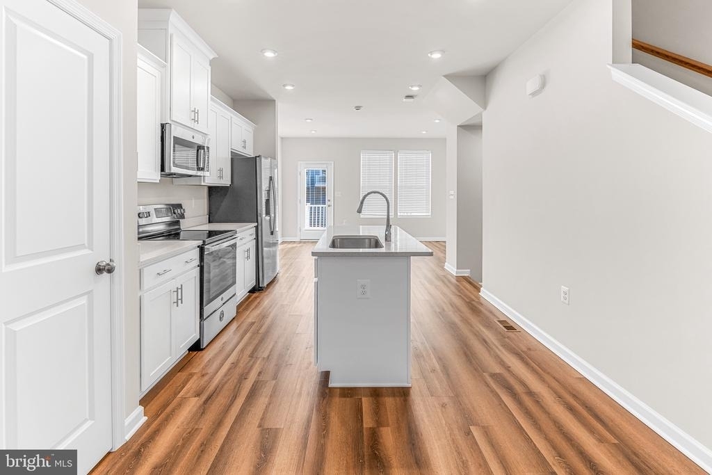 62 Coolidge Avenue - Photo 11