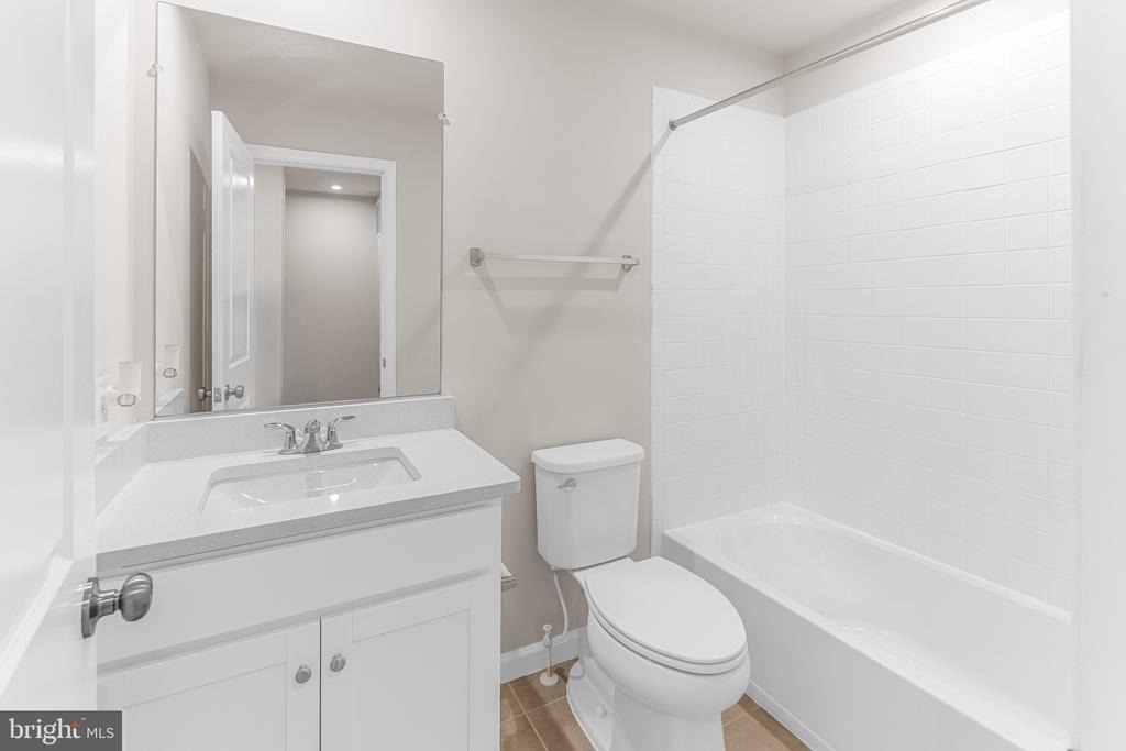 62 Coolidge Avenue - Photo 15