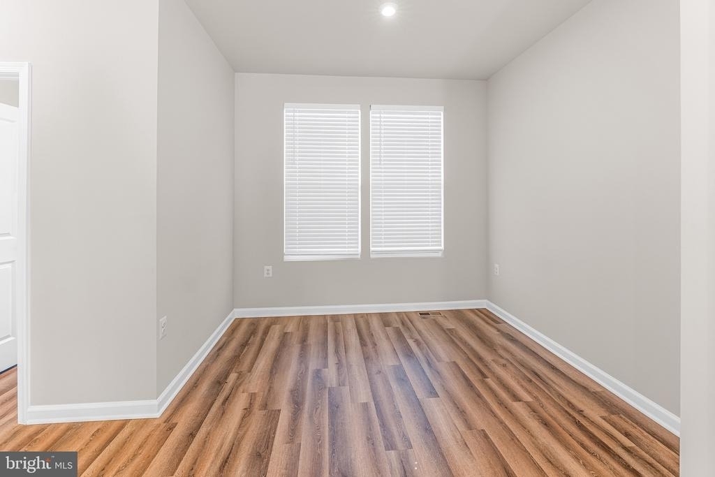 62 Coolidge Avenue - Photo 12