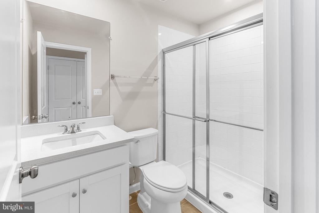 62 Coolidge Avenue - Photo 18
