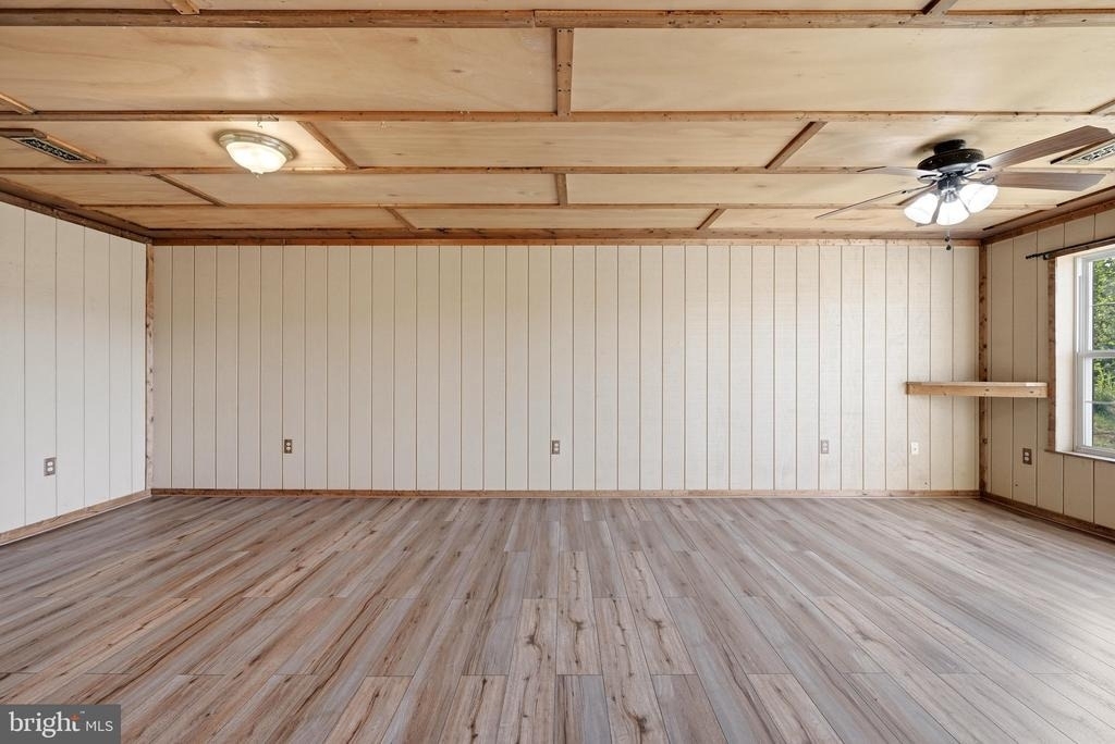 1183 River Bend Court - Photo 33