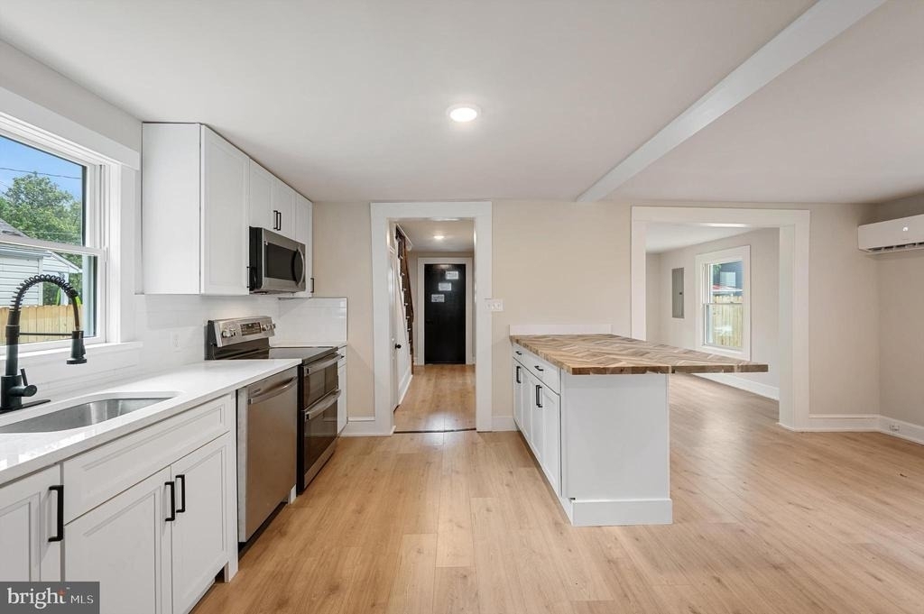 553 Highland Avenue - Photo 8