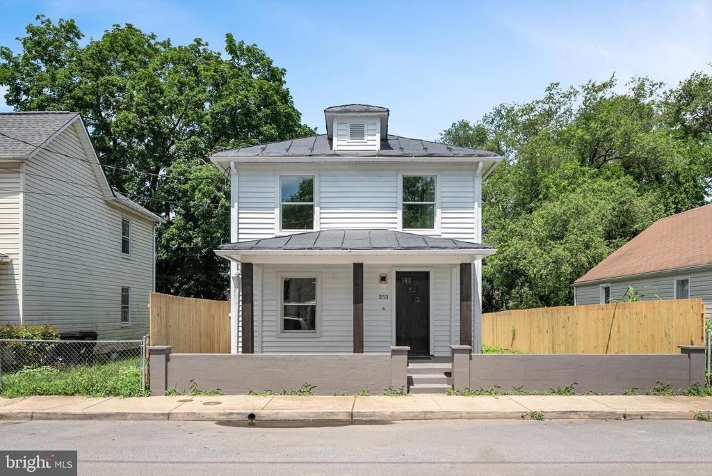 553 Highland Avenue - Photo 19