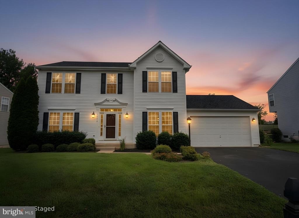 10214 Moss Tower Place - Photo 0