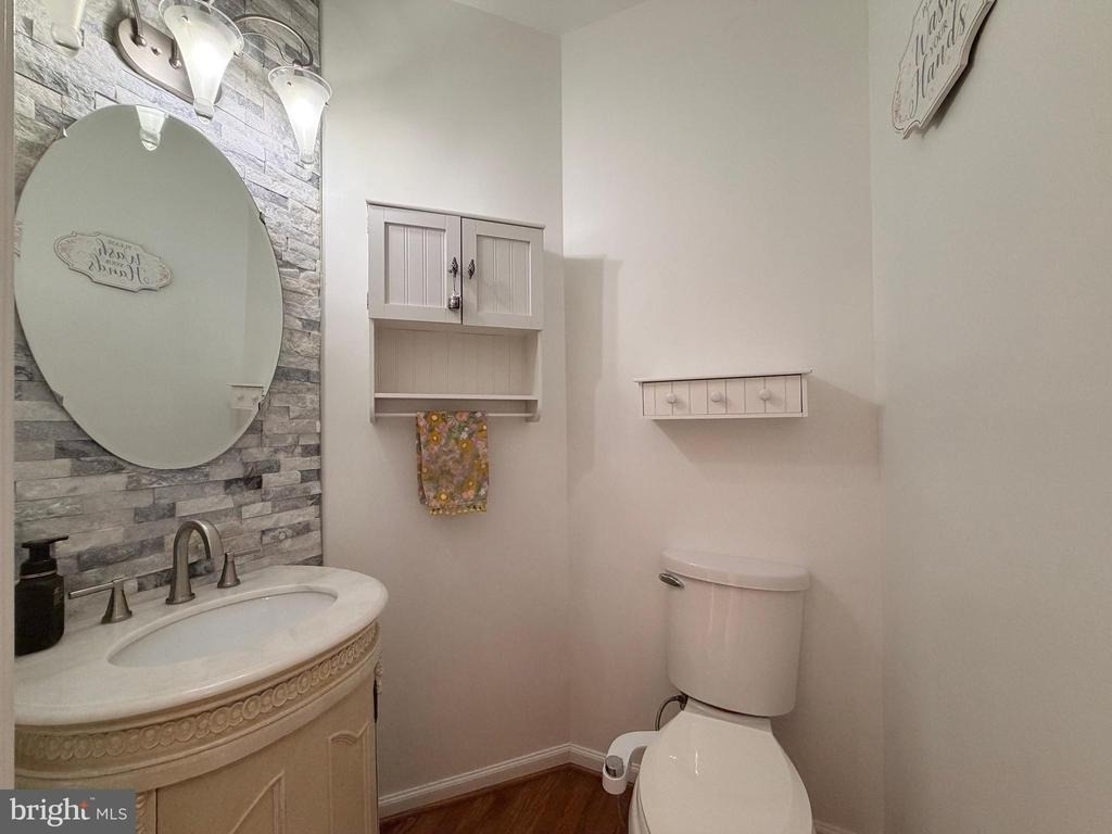 10214 Moss Tower Place - Photo 16