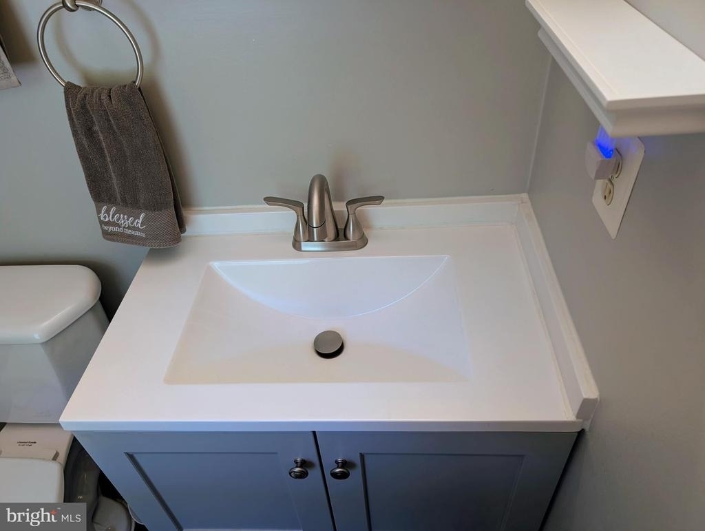 6997 Gilbeth Road - Photo 25