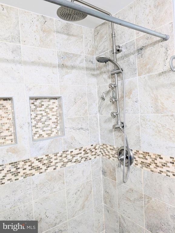 6997 Gilbeth Road - Photo 31