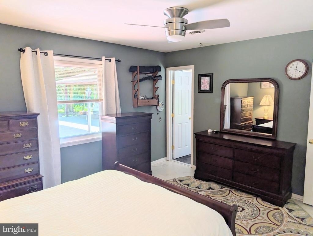 6997 Gilbeth Road - Photo 22