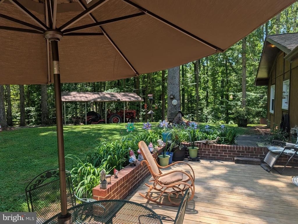 6997 Gilbeth Road - Photo 44