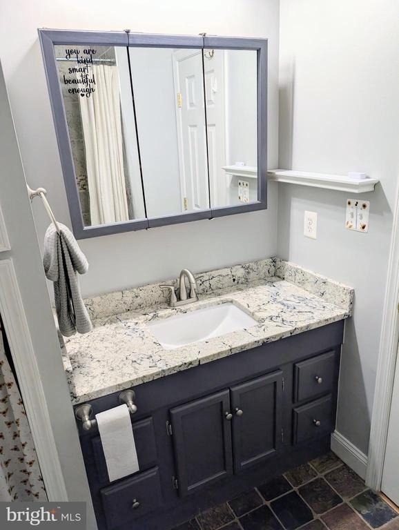 6997 Gilbeth Road - Photo 29