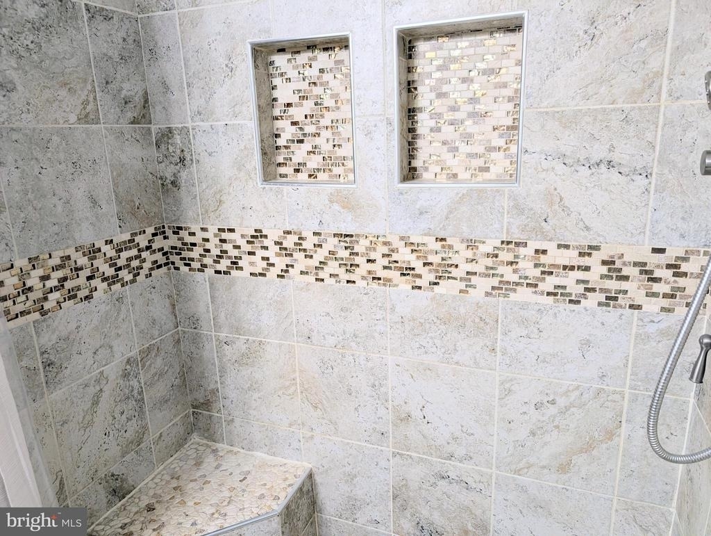 6997 Gilbeth Road - Photo 30