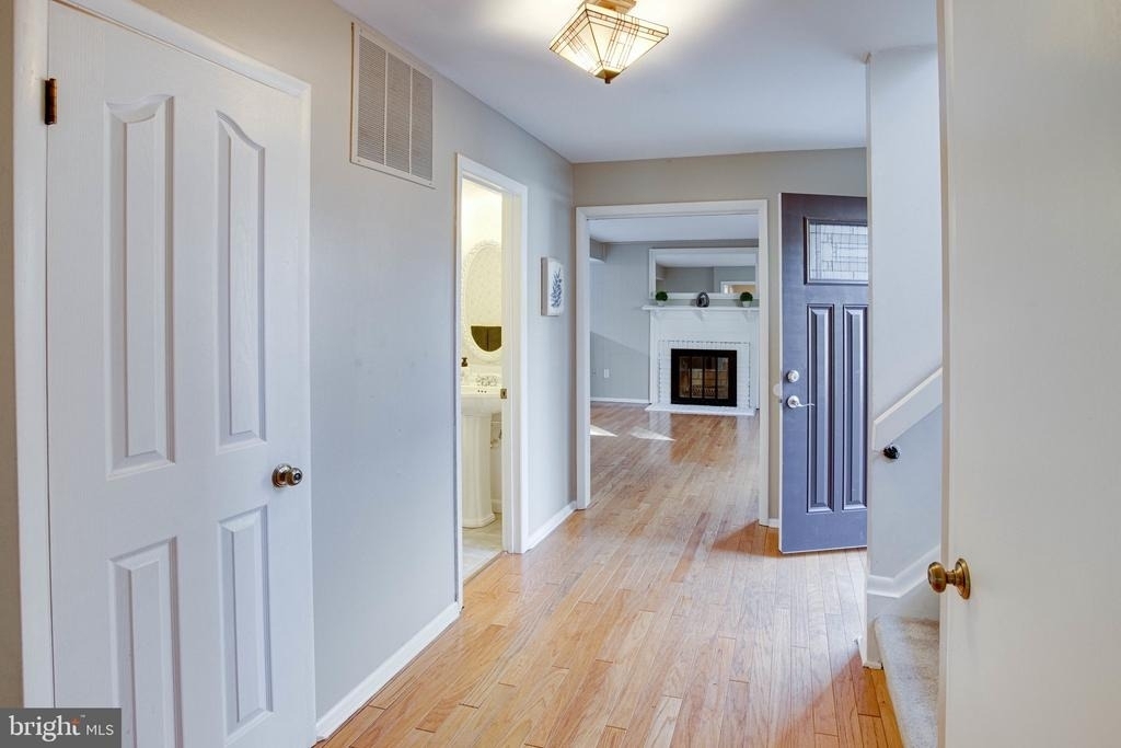 12303 Mulberry Court - Photo 4