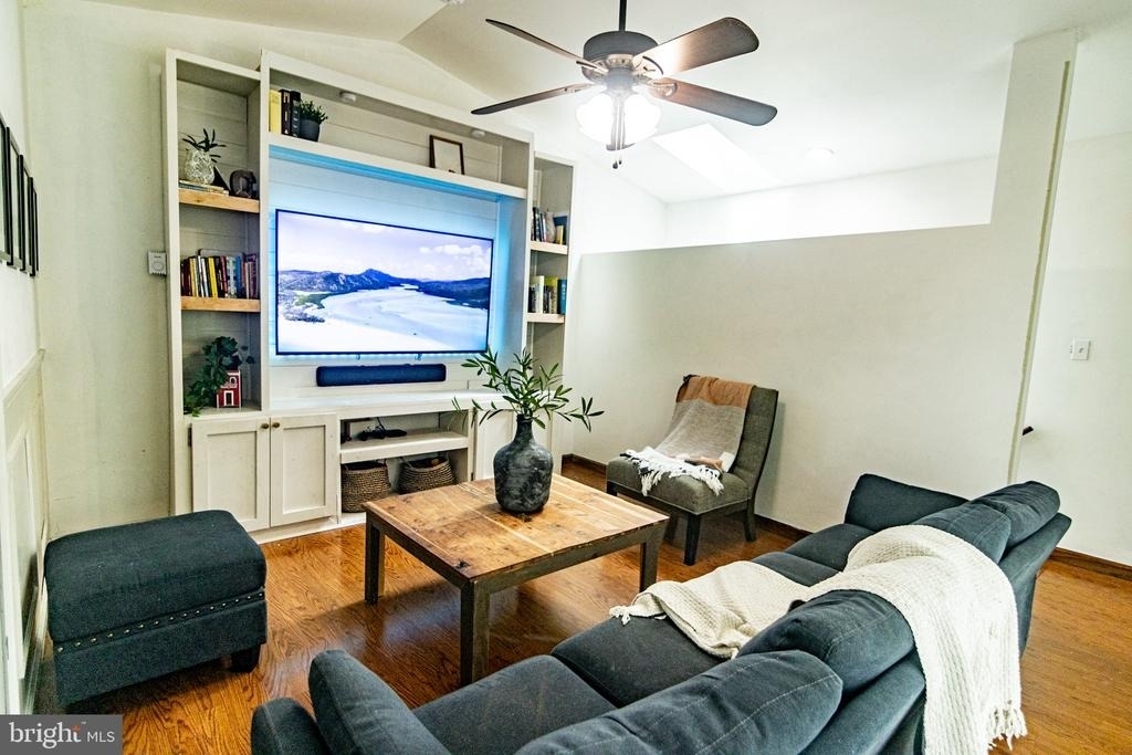 207 Madison Circle - Photo 31