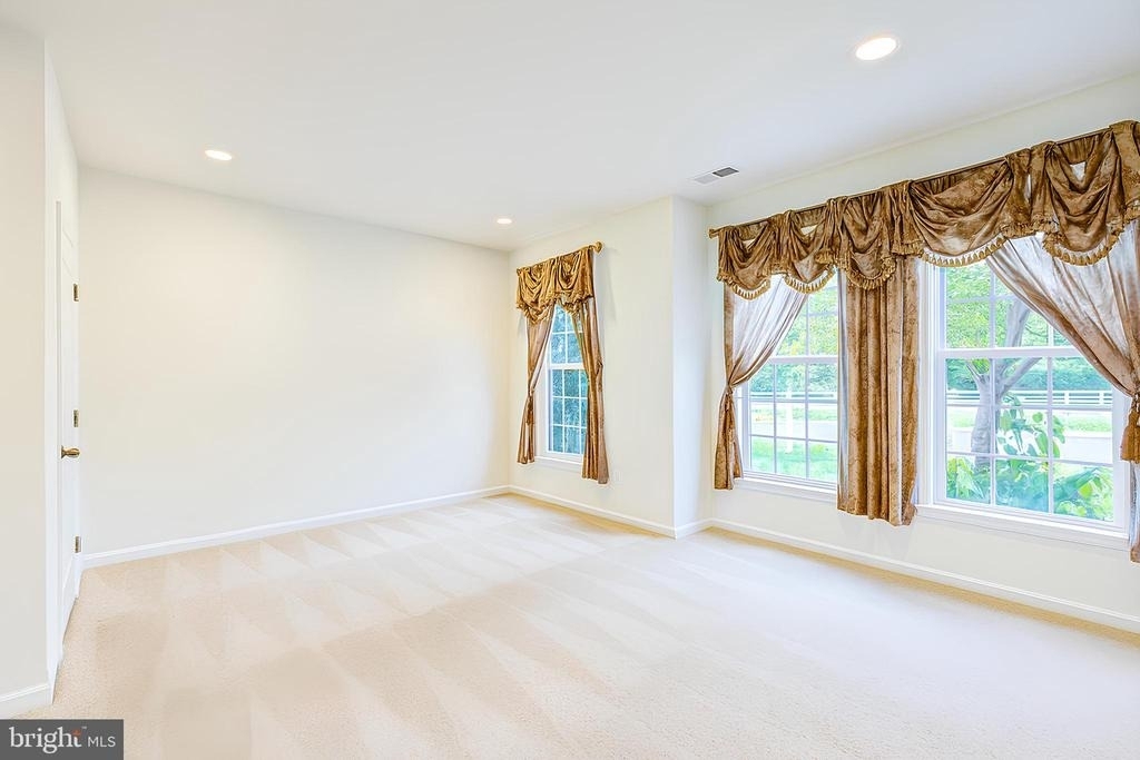 43698 Chicacoan Creek Square - Photo 8