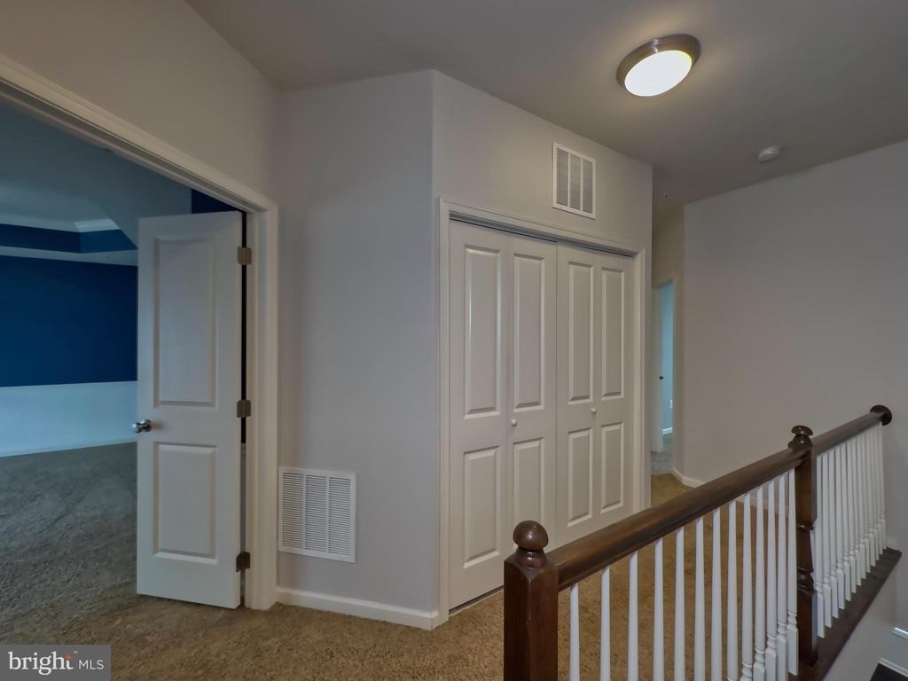 23542 Buckland Farm Terrace - Photo 7