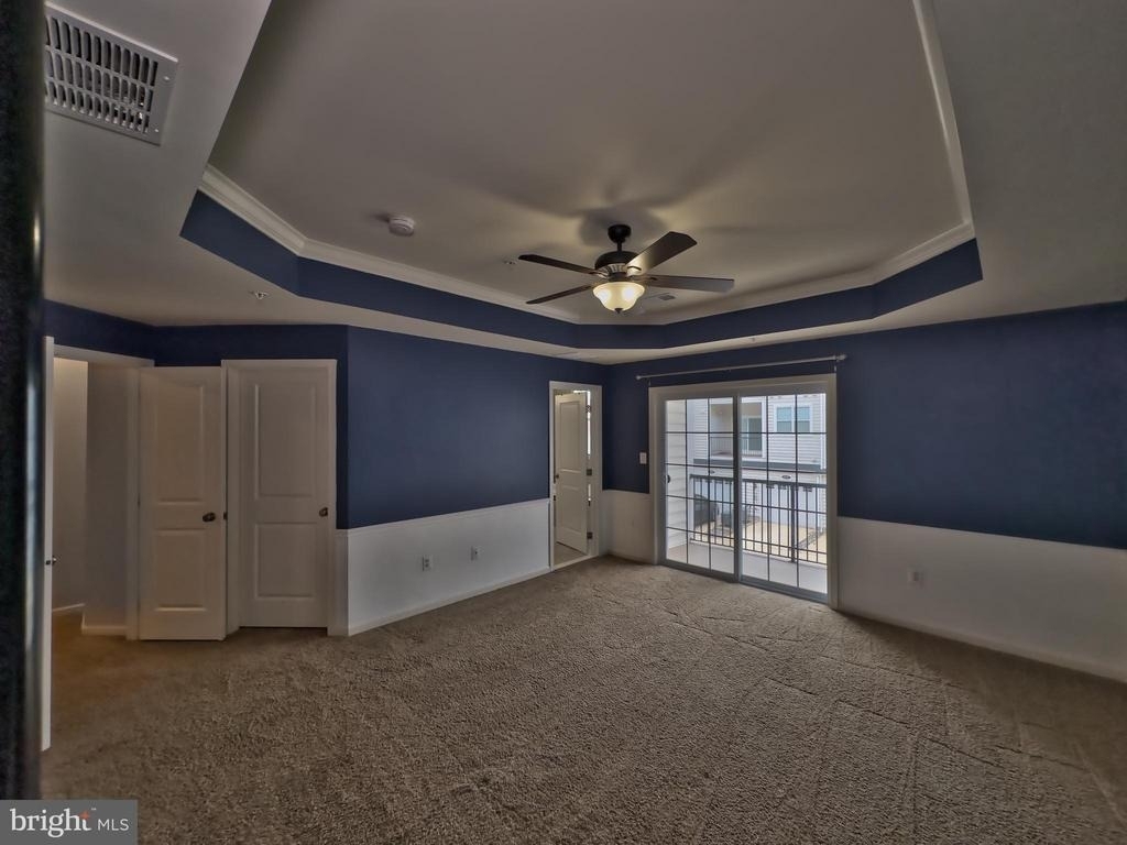 23542 Buckland Farm Terrace - Photo 11
