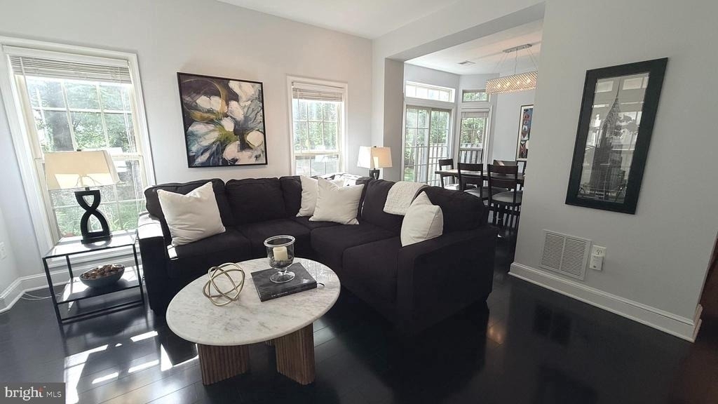 21146 Domain Terrace - Photo 2