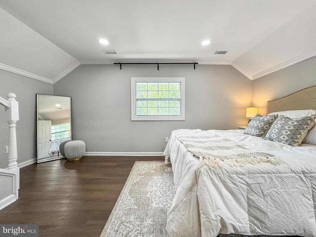 6621 Hallwood Avenue - Photo 31