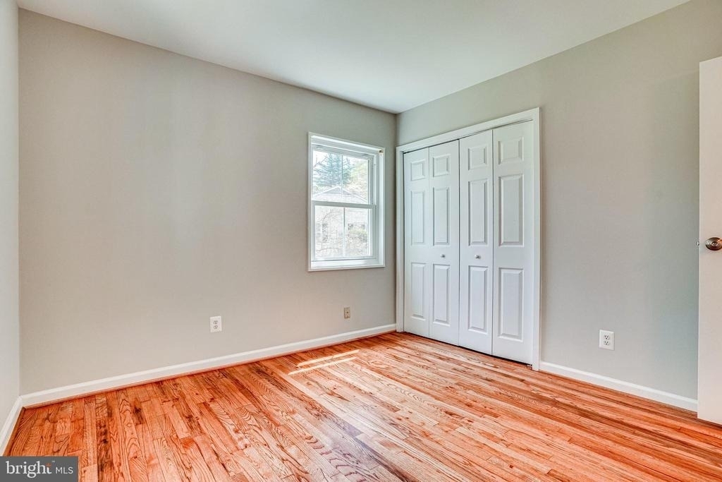 7430 Hastings Street - Photo 30