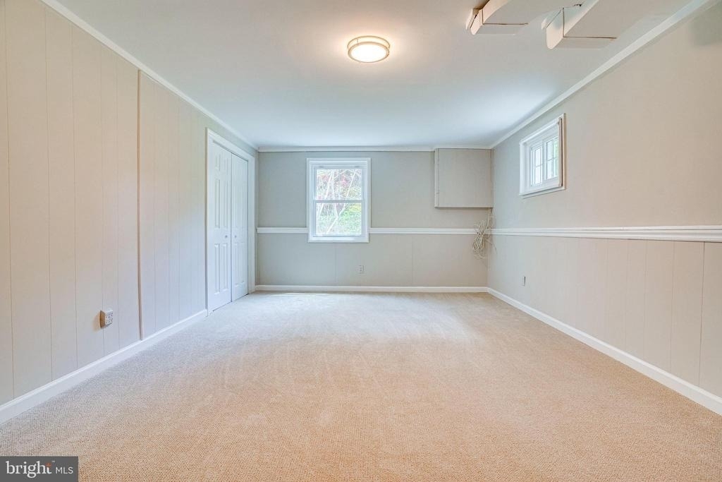7430 Hastings Street - Photo 38