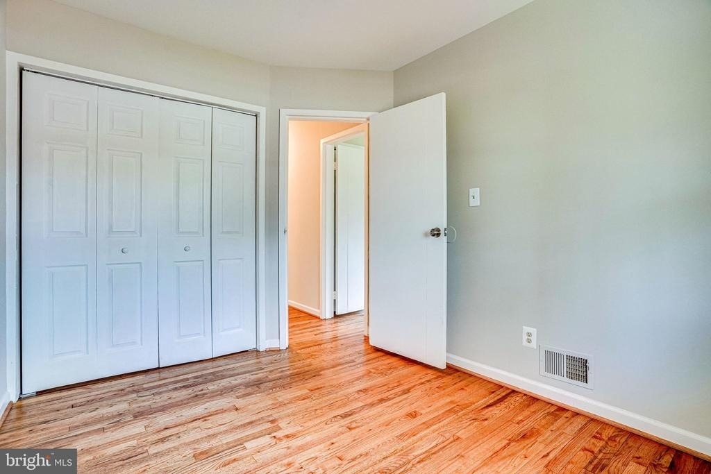 7430 Hastings Street - Photo 24