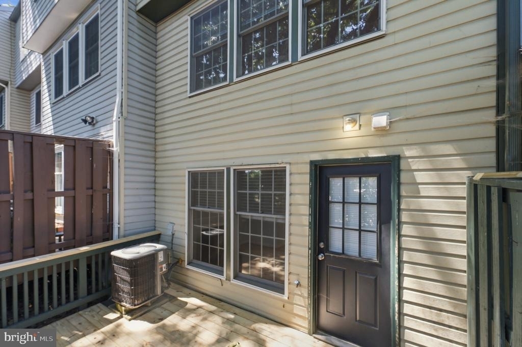 5028 9th Street S - Photo 17