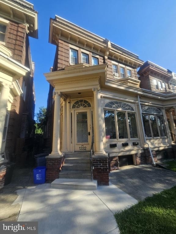 1332 Wagner Avenue - Photo 1