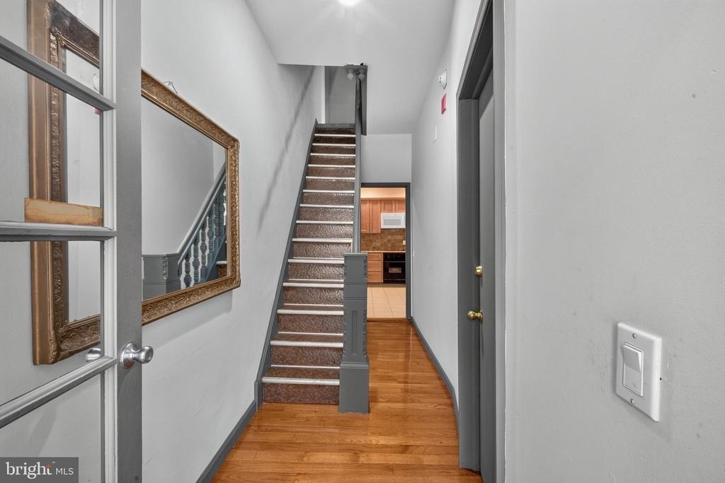 1425 Jackson Street - Photo 10