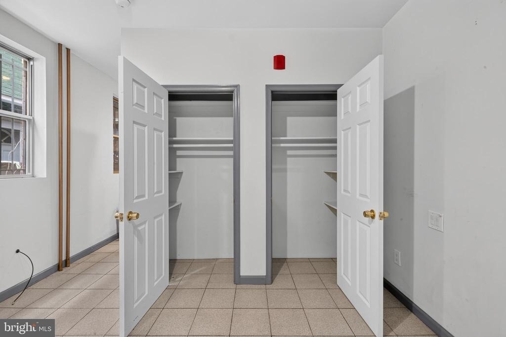 1425 Jackson Street - Photo 16