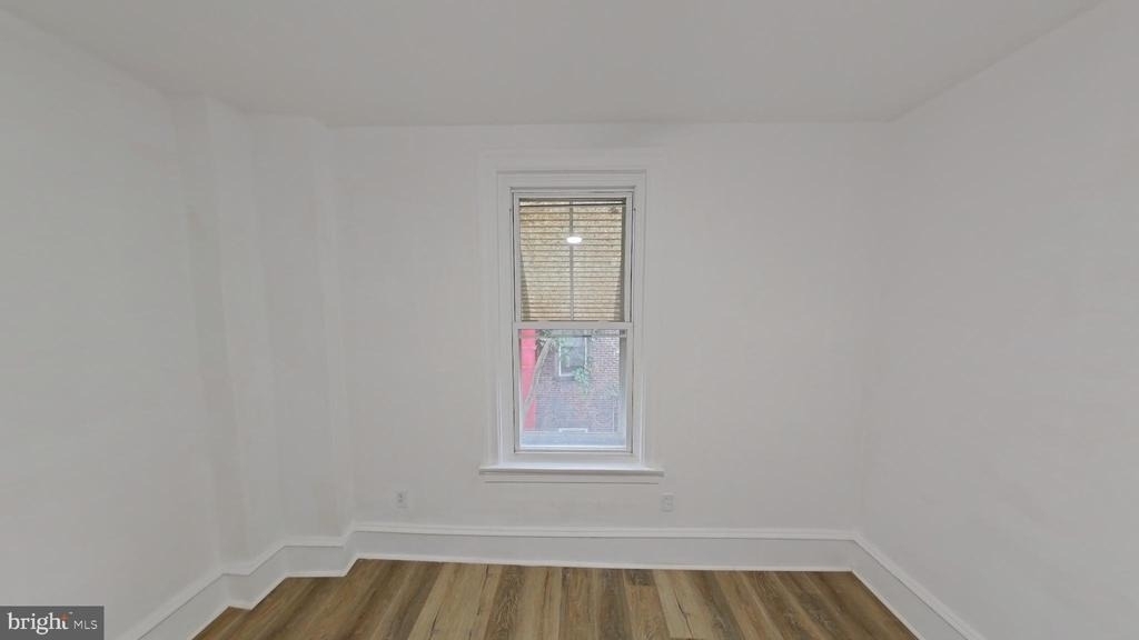 5012 Old York Road - Photo 9