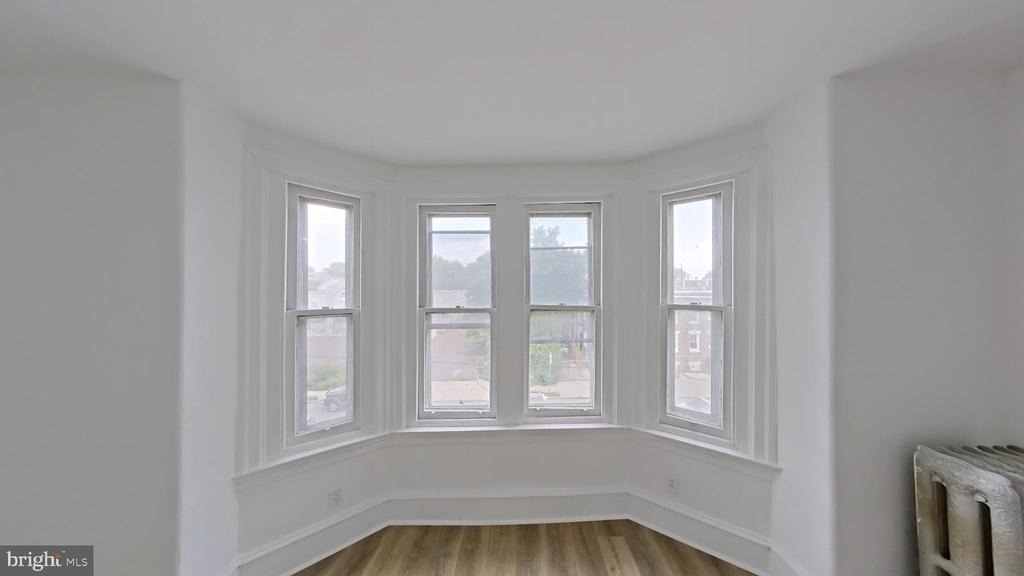 5012 Old York Road - Photo 4