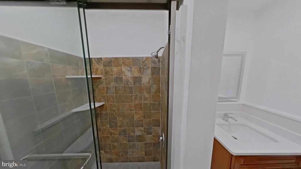 5012 Old York Road - Photo 7