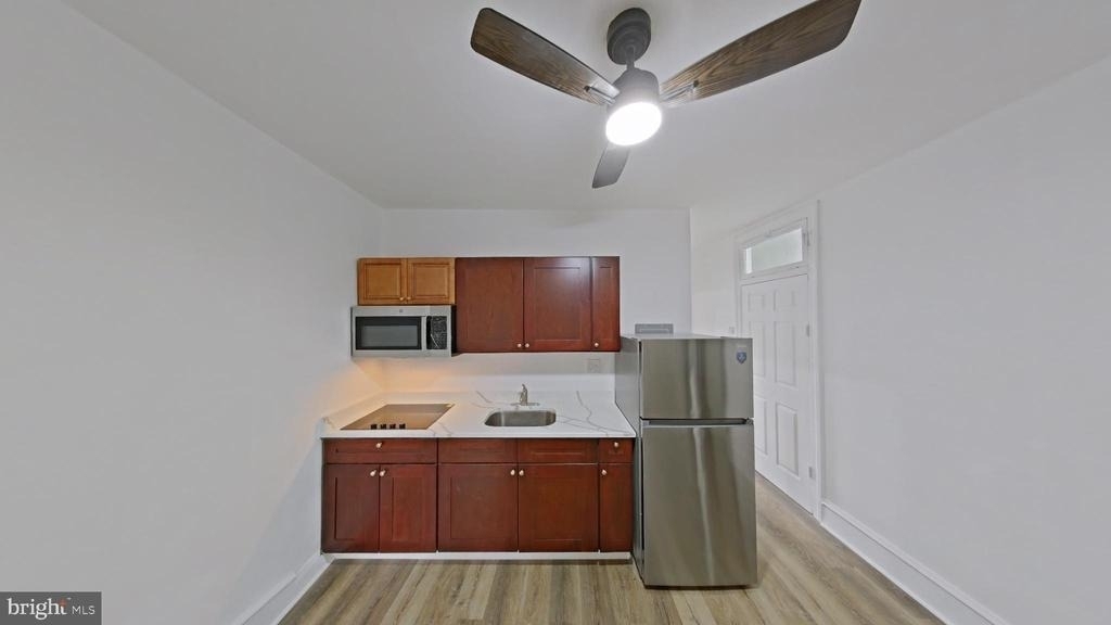 5012 Old York Road - Photo 2