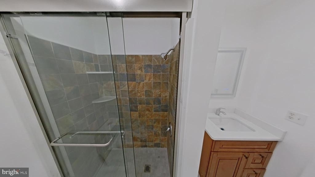 5012 Old York Road - Photo 5