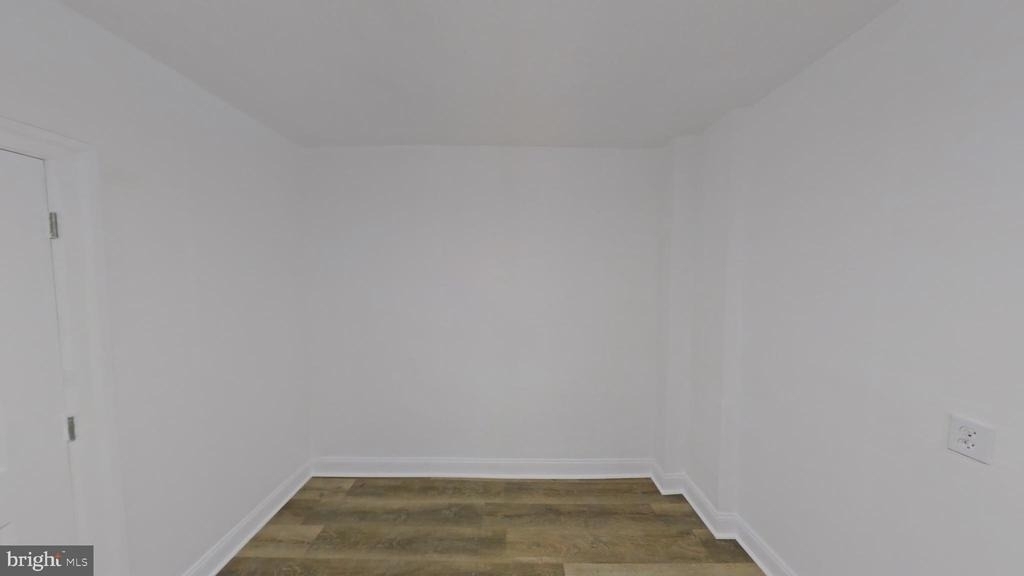 5012 Old York Road - Photo 7