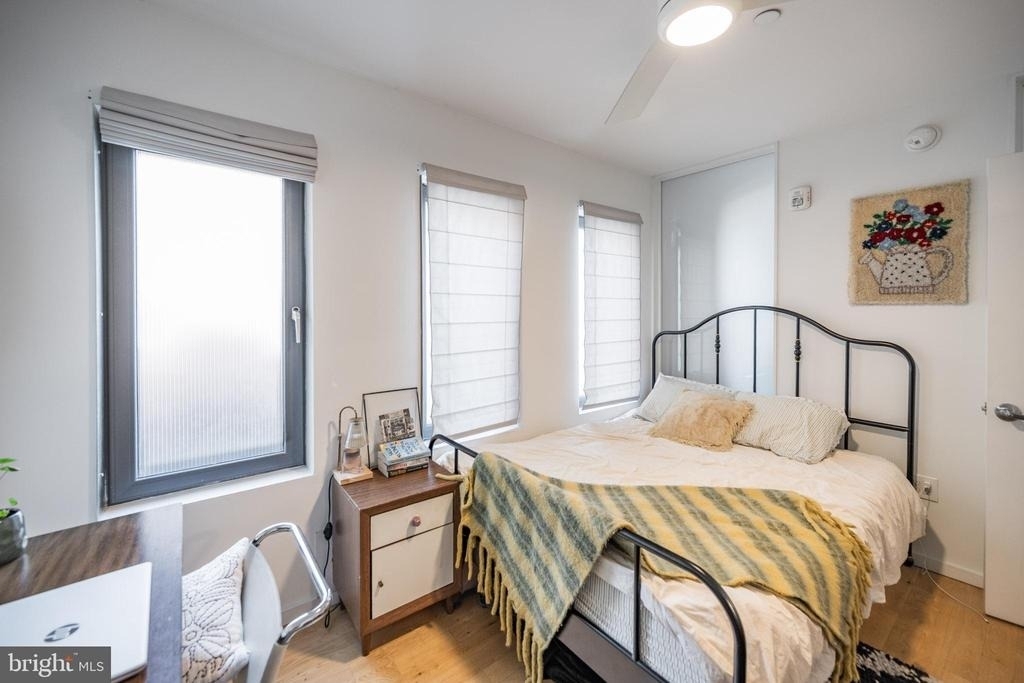 152 W Laurel Street - Photo 8