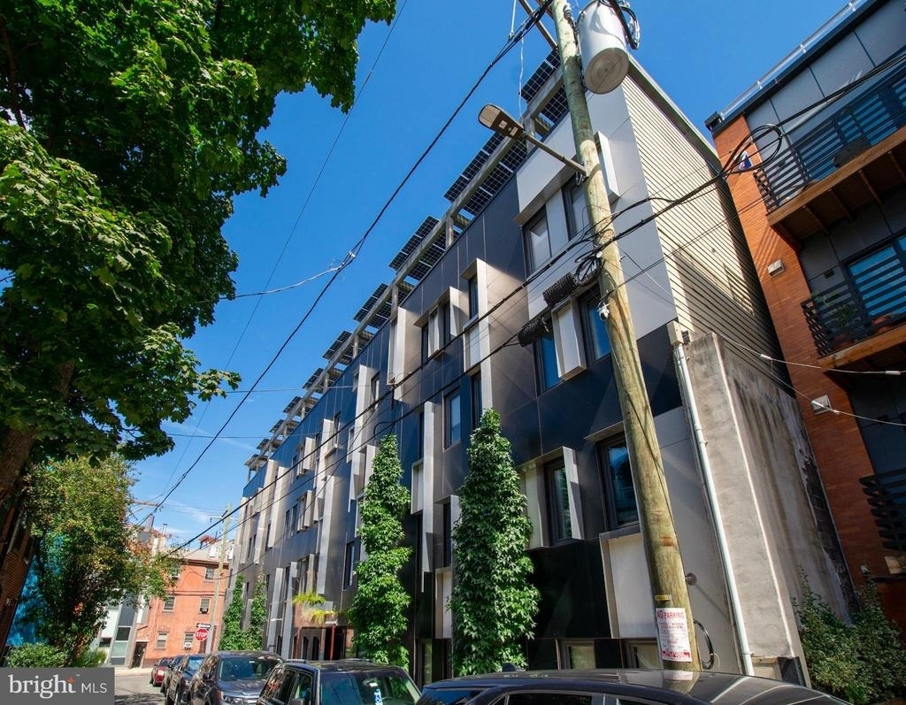 152 W Laurel Street - Photo 25