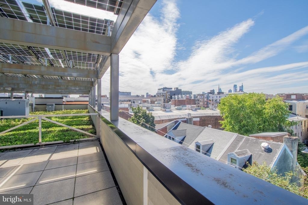 152 W Laurel Street - Photo 14
