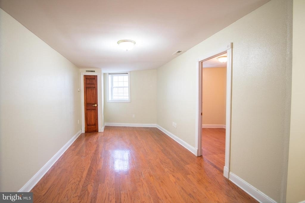 1124 E Passyunk Avenue - Photo 1