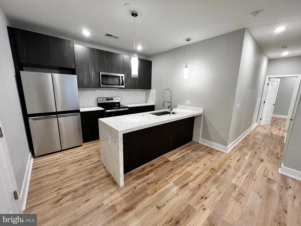 1000 W Girard Avenue - Photo 42