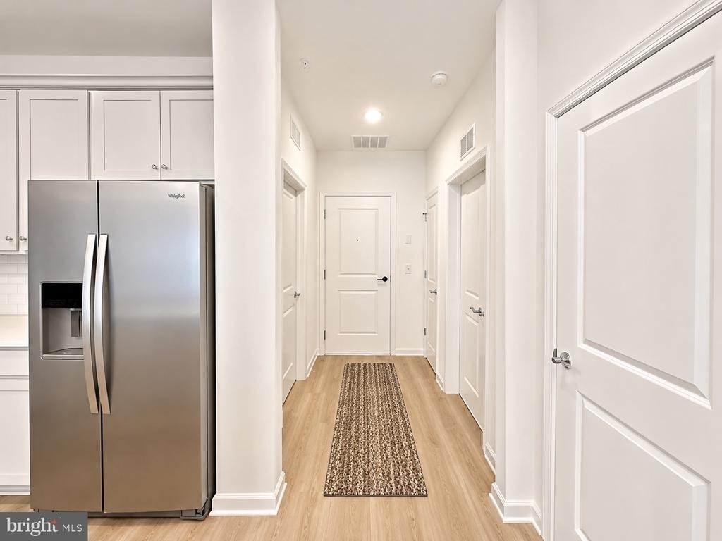 421 Washington Street - Photo 5