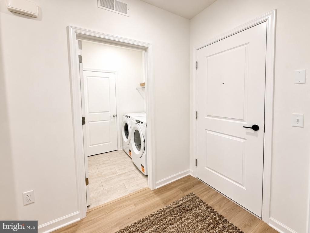 421 Washington Street - Photo 17