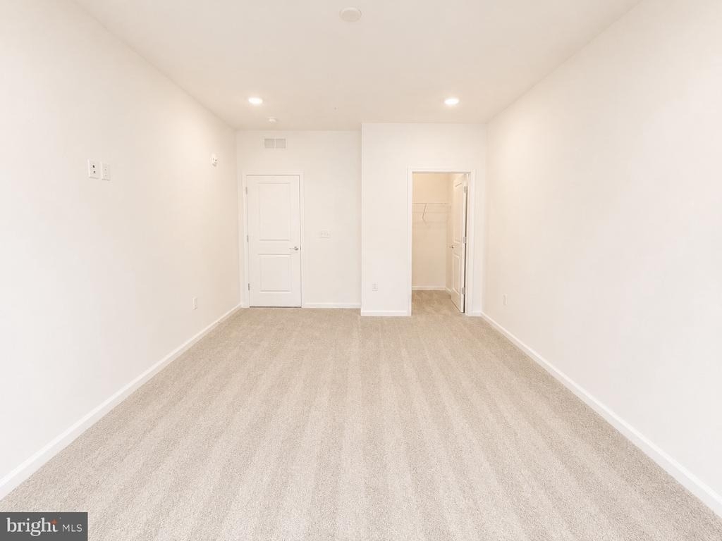 421 Washington Street - Photo 14