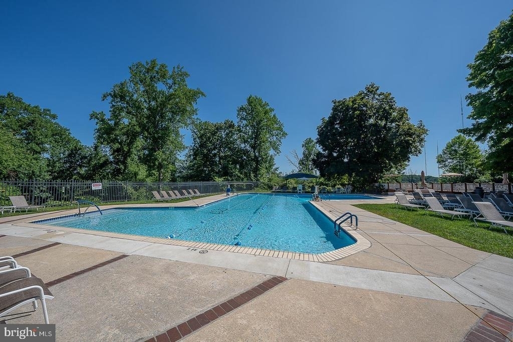 1650 Oakwood Drive - Photo 14