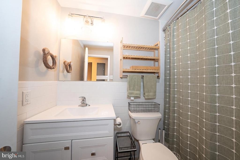 1650 Oakwood Drive - Photo 12