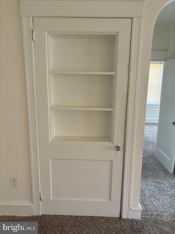 260 N Wycombe Ave - Photo 4